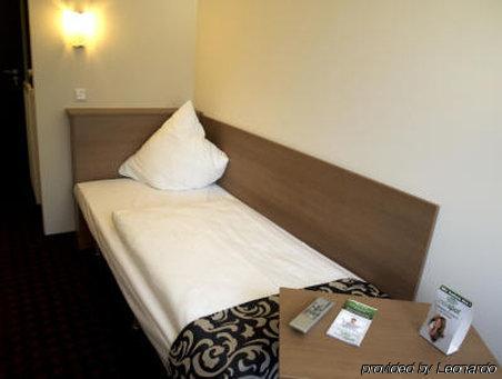 Mcdreams Hotel Wuppertal City Esterno foto